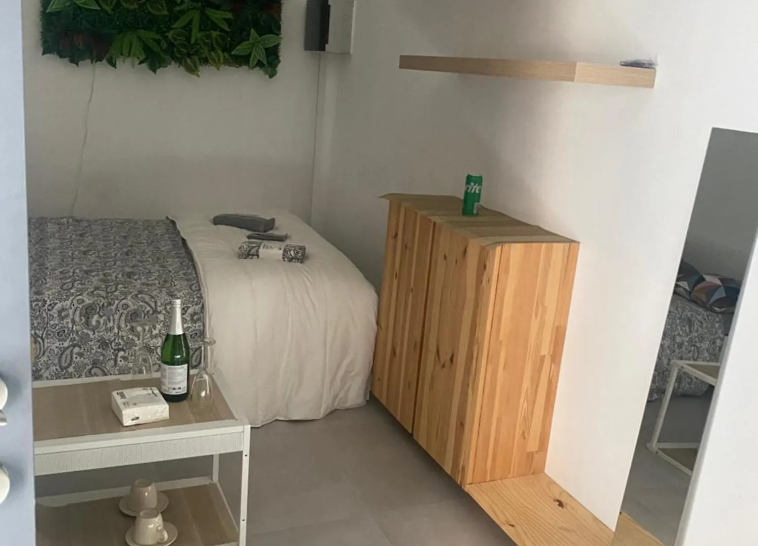 Capsule hotel Fly City House Chatelet